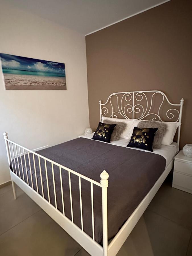 Apartments Ennio Top Class Bari Exterior photo