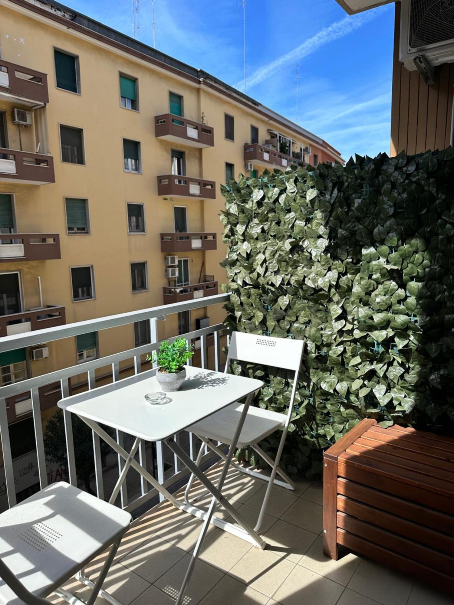 Apartments Ennio Top Class Bari Exterior photo
